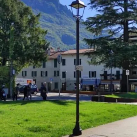 شقة La Casa Del Pino A Due Passi Dal